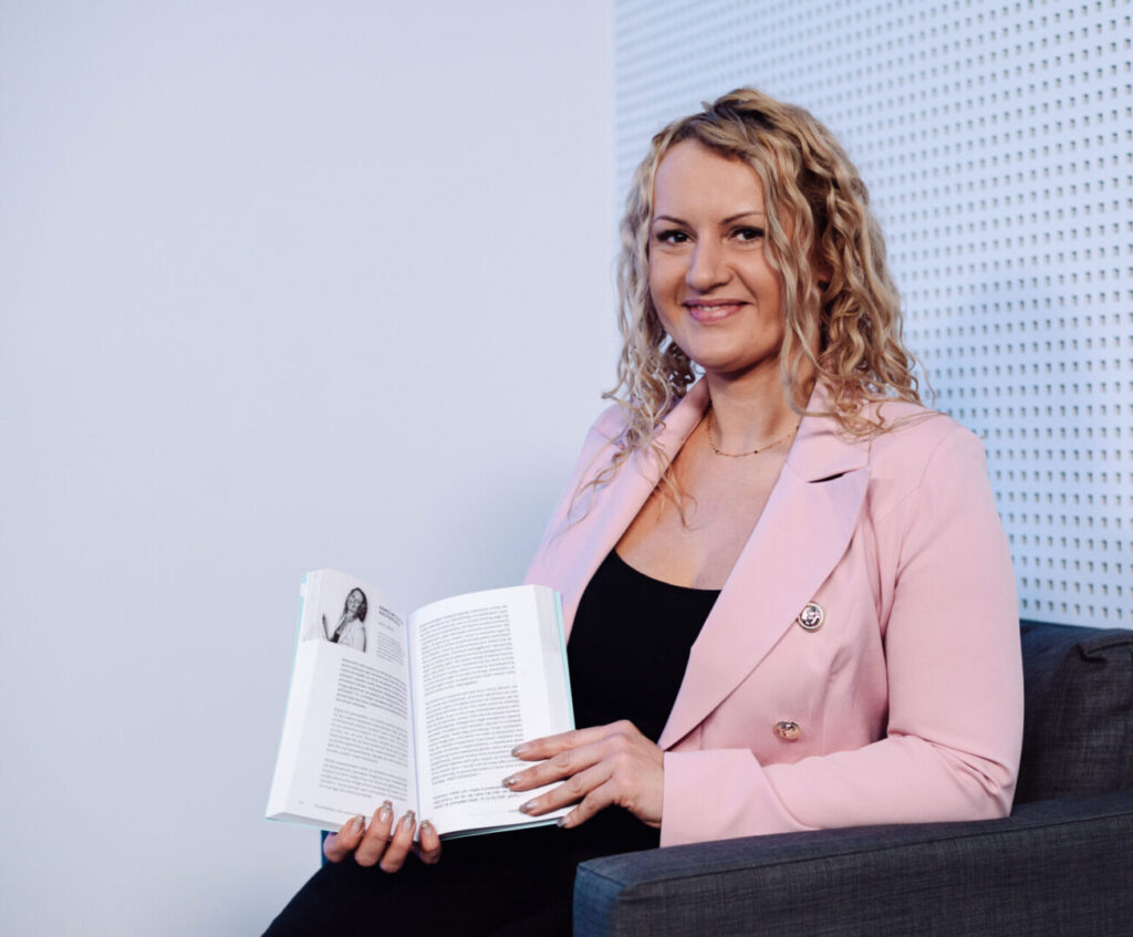 kiążka-chce-wwwiecej