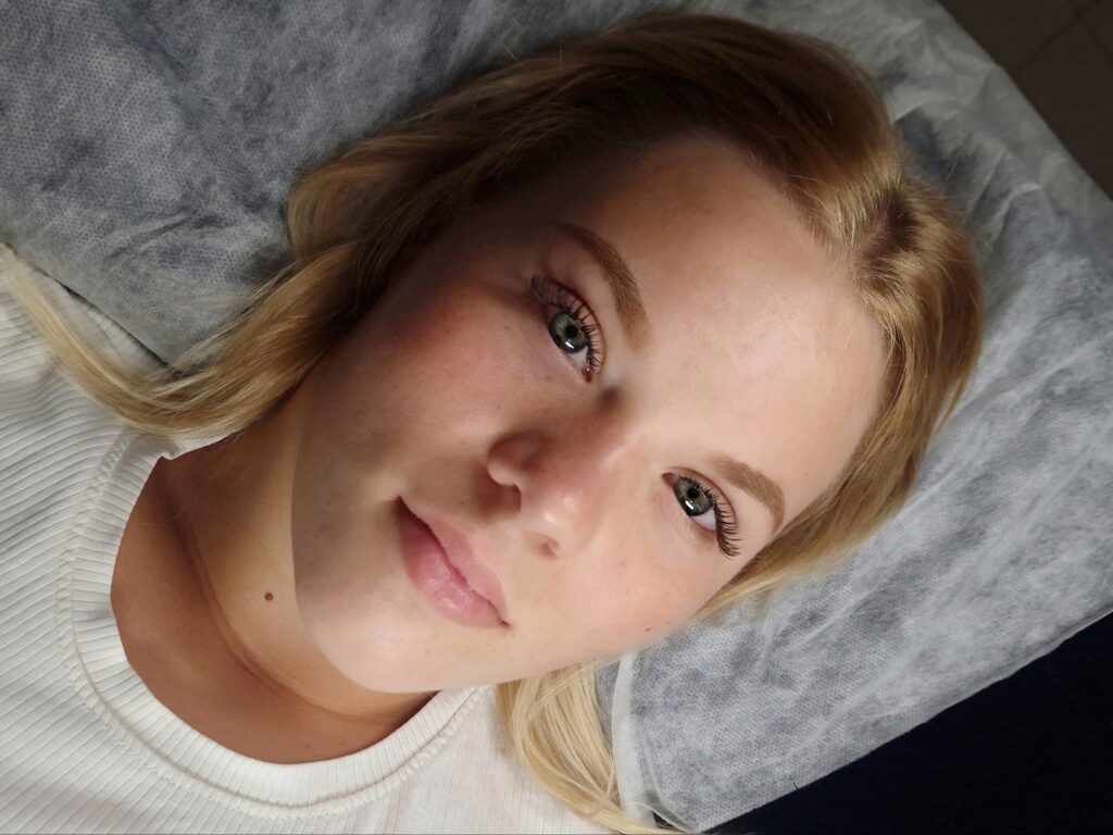 kurs przedluzania rzes 1do1