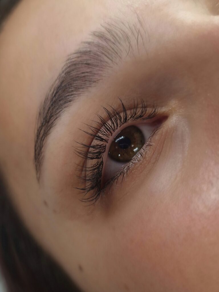 kurs przedłużania rzes 1do1